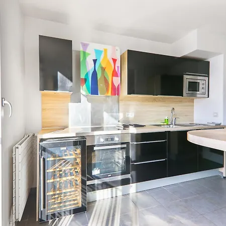 Appartement Quartier Tour Eiffel 6 Free Netflix-3